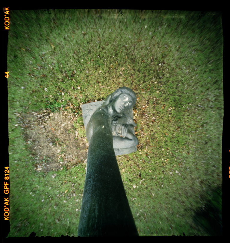 François Vogel - statue03.jpg