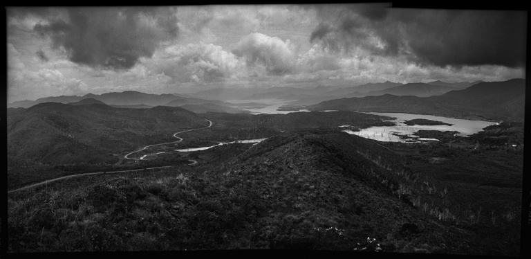 François Vogel - 6x6_caledonie_paysage1.jpg